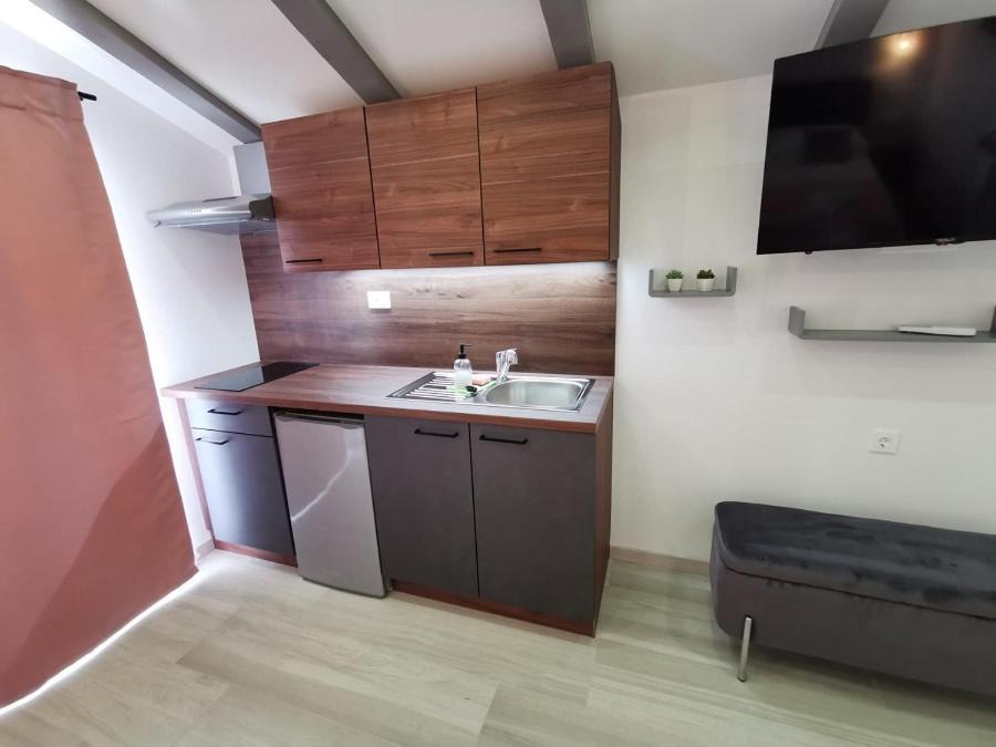 New Nikolina 4 Star Apartment Mali Losinj Exterior photo